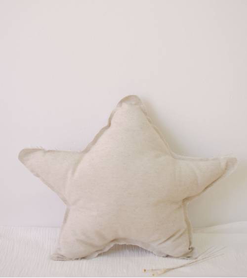 Star cushion linen